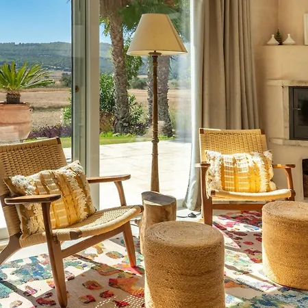 Сasa de vacaciones El Refugio Reyes *